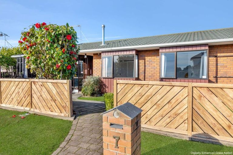 Photo of property in 7 Easton Way, Levin, 5510