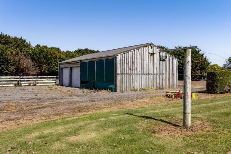 Photo of property in 290 Waihi Road, Hawera, 4673