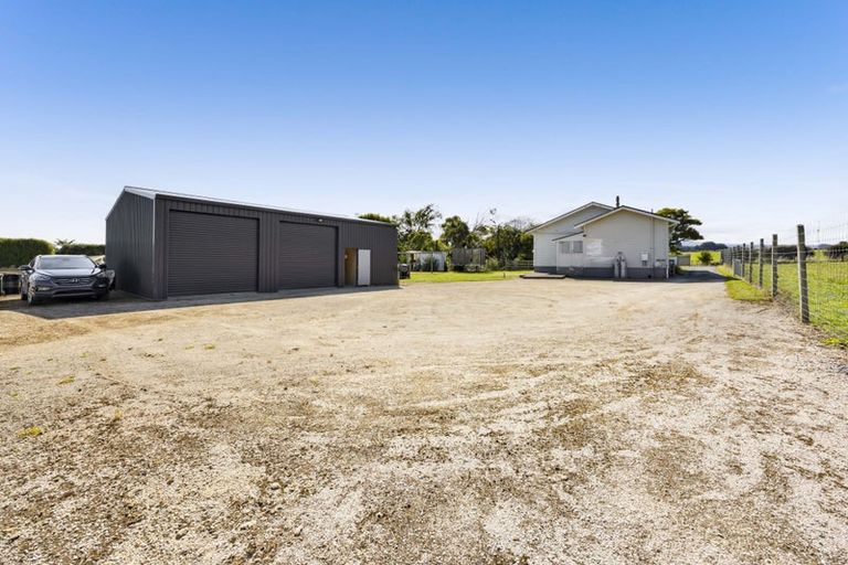 Photo of property in 1491 Eltham Road, Kaponga, Hawera, 4679