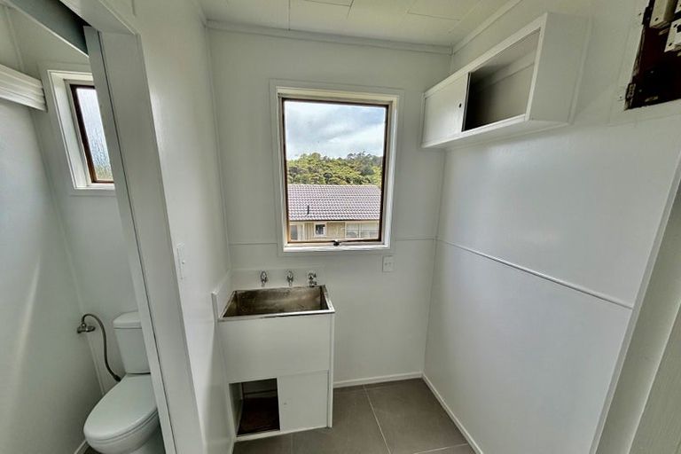 Photo of property in 13 Spinella Drive, Bayview, Auckland, 0629