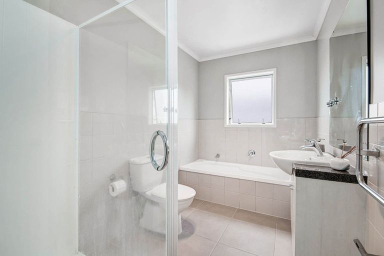 Photo of property in 123 Parkview Drive, Gulf Harbour, Whangaparaoa, 0930