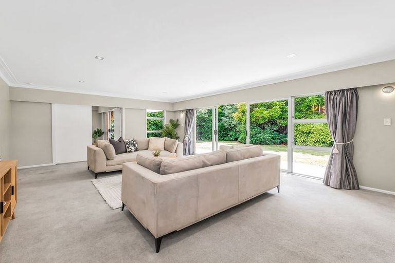 Photo of property in 39 Highfield Place, Avonhead, Christchurch, 8042