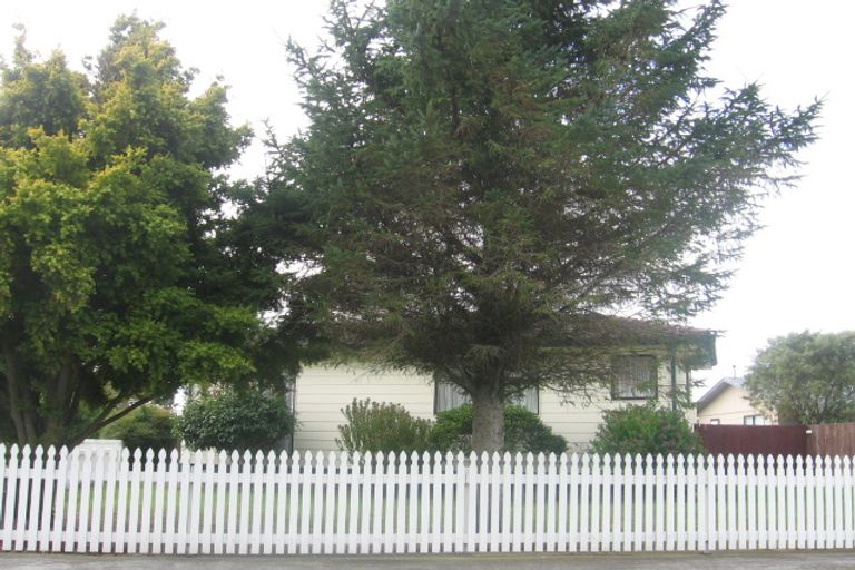 Photo of property in 20 Cedar Grove, Highbury, Palmerston North, 4412