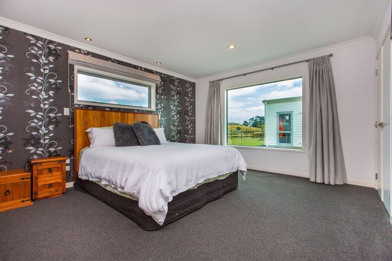 Photo of property in 573 Maungatawhiri Road, Raglan, 3295