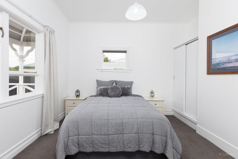 Photo of property in 17 Harris Street, Waimate, 7924