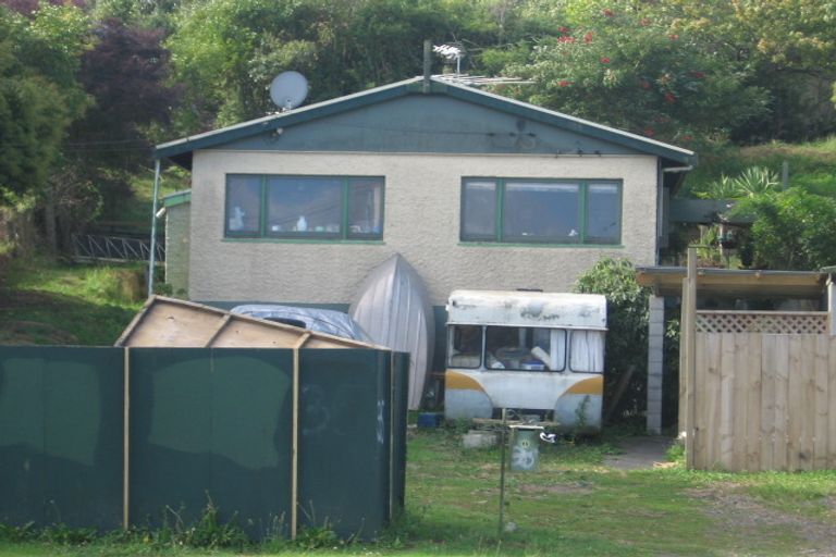 Photo of property in 35 Wairau Road, Forrest Hill, Auckland, 0627