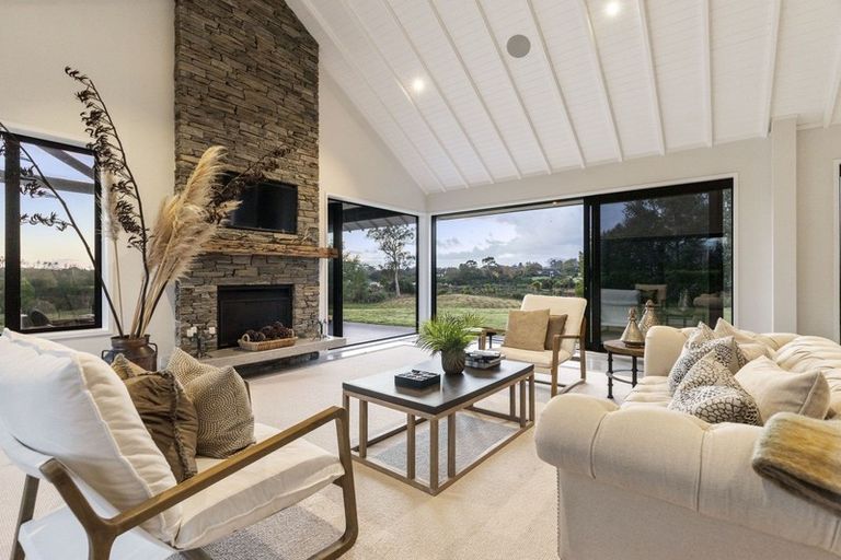 Photo of property in 126 Blackbridge Road, Karaka, Papakura, 2580