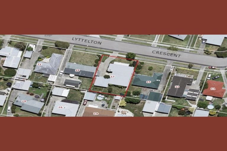Photo of property in 17 Lyttelton Crescent, Tamatea, Napier, 4112