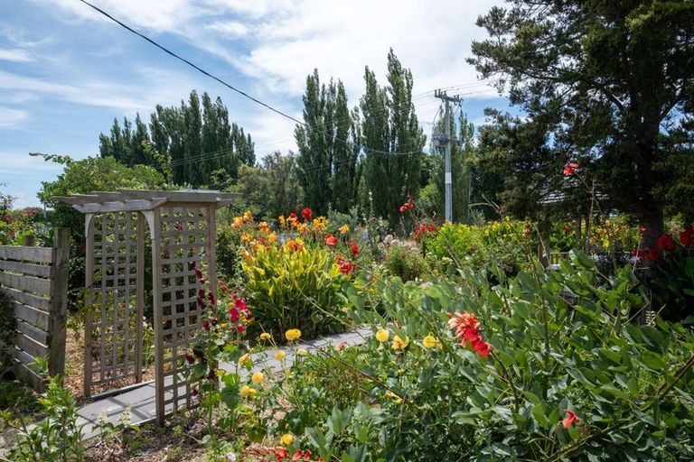 Photo of property in 104 Ferry Road, Clive, 4102