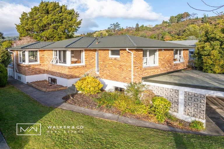 Photo of property in 15 Arnot Avenue, Clouston Park, Upper Hutt, 5018