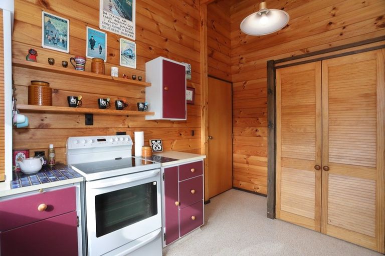 Photo of property in 3 Oxford Street, Marton, 4710