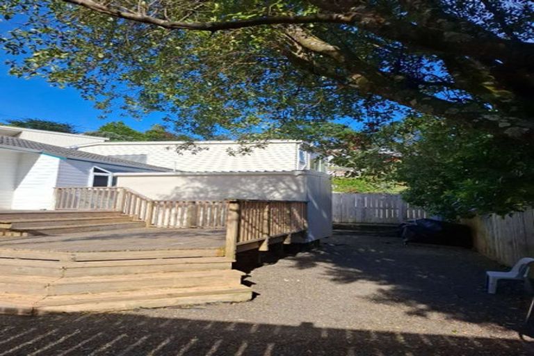 Photo of property in 3 Cunliffe Street, Johnsonville, Wellington, 6037