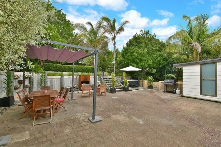 Photo of property in 29 Polkinghorne Drive, Manly, Whangaparaoa, 0930