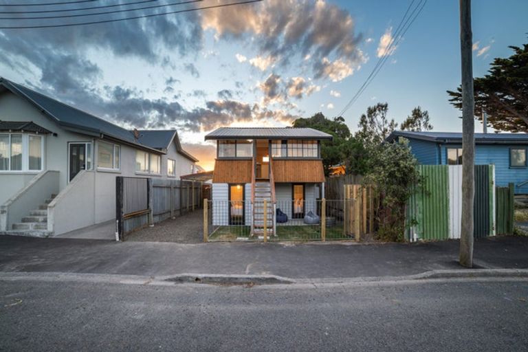 Photo of property in 278 Marine Parade, New Brighton, Christchurch, 8061