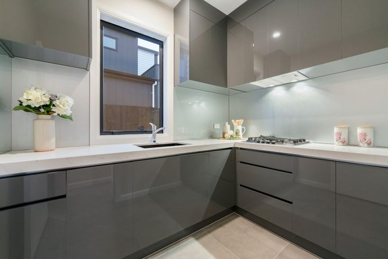 Photo of property in 45 Evergreen Parade, Rosehill, Papakura, 2113