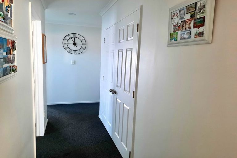 Photo of property in 14 Admiralty Rise, Gulf Harbour, Whangaparaoa, 0930