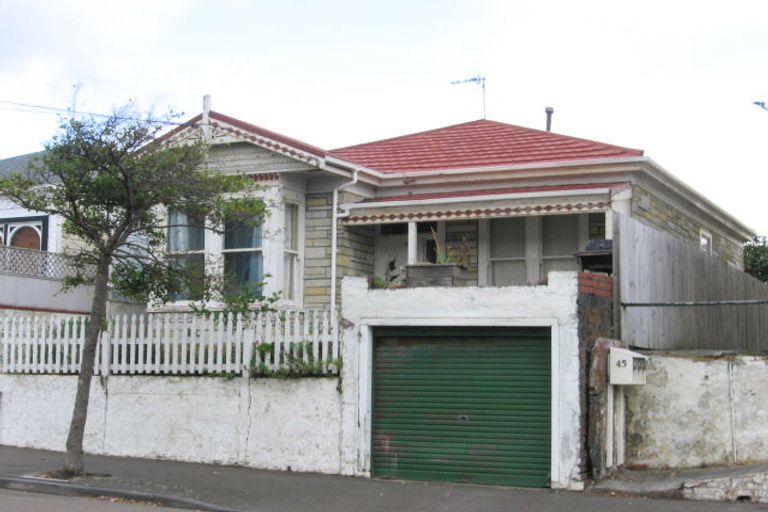 Photo of property in 43 Stanley Street, Berhampore, Wellington, 6023
