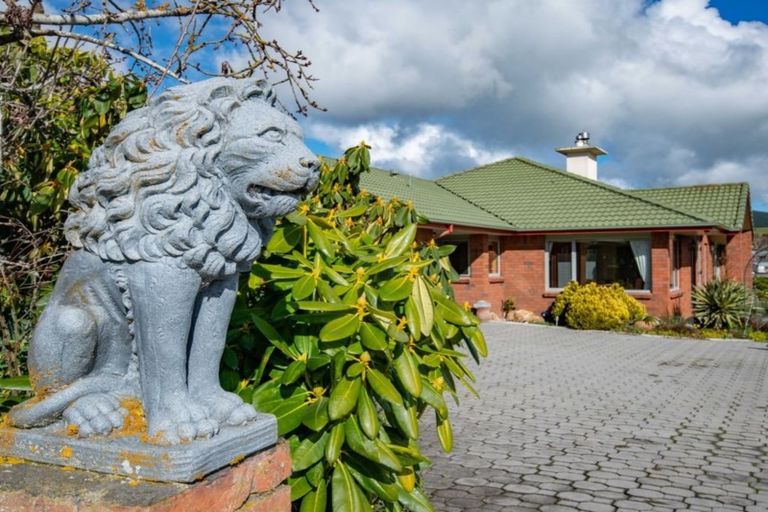 Photo of property in 4a Chatham Street, Waihola, Milton, 9073