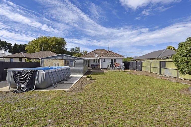 Photo of property in 105 Pages Road, Wainoni, Christchurch, 8061