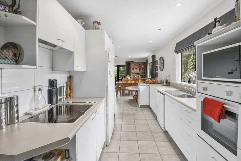 Photo of property in 115 Carnoustie Drive, Wattle Downs, Auckland, 2103