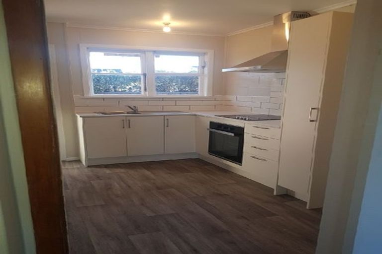 Photo of property in 3/34 Heretaunga Square, Silverstream, Upper Hutt, 5019