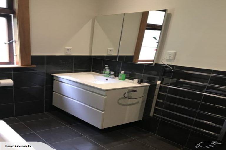 Photo of property in 70 Ira Street, Miramar, Wellington, 6022