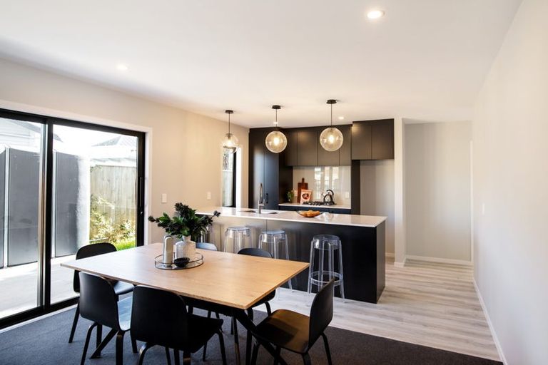 Photo of property in 124b Waiwhetu Road, Waterloo, Lower Hutt, 5011