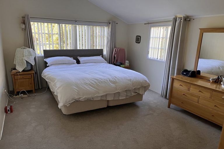 Photo of property in 117 Porritt Avenue, Chatswood, Auckland, 0626