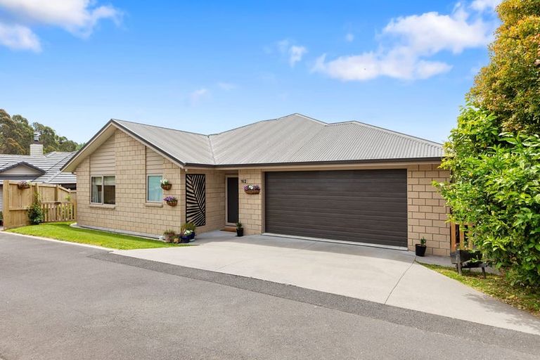 Photo of property in 162 Oteki Park Drive, Welcome Bay, Tauranga, 3112