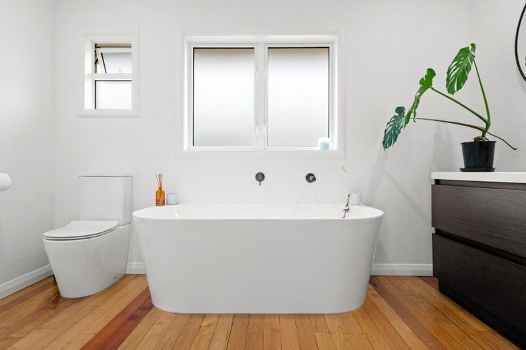 Photo of property in 31 Kakanui Avenue, Hillcrest, Hamilton, 3216