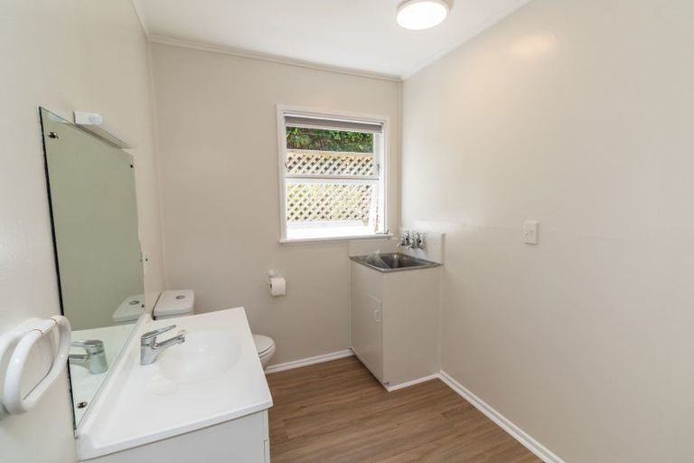 Photo of property in 7b Hewett Way, Ngaio, Wellington, 6035