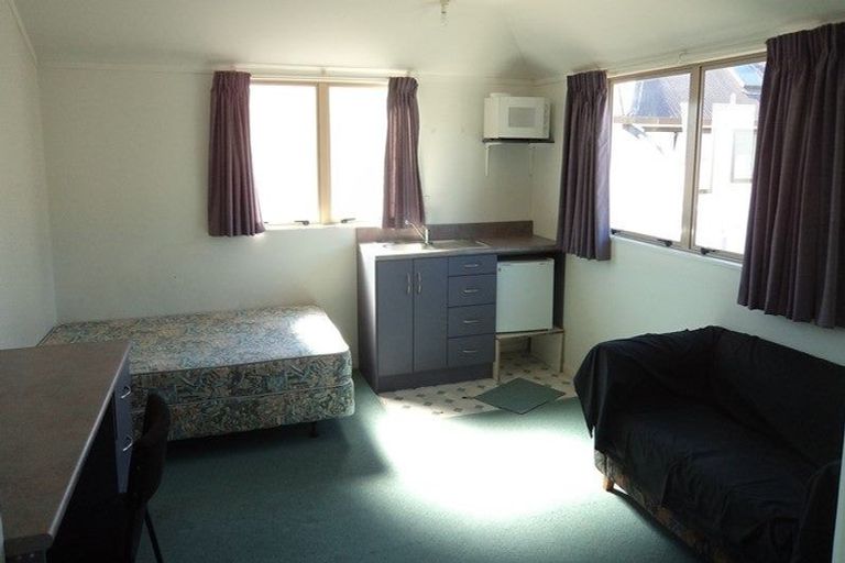 Photo of property in 12/5 Inverness Avenue, Hamilton East, Hamilton, 3216