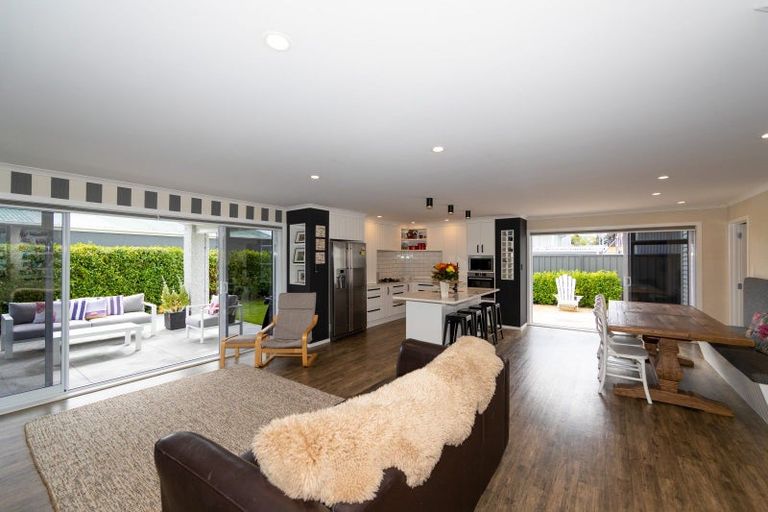 Photo of property in 1 Alfred Street, Westshore, Napier, 4110