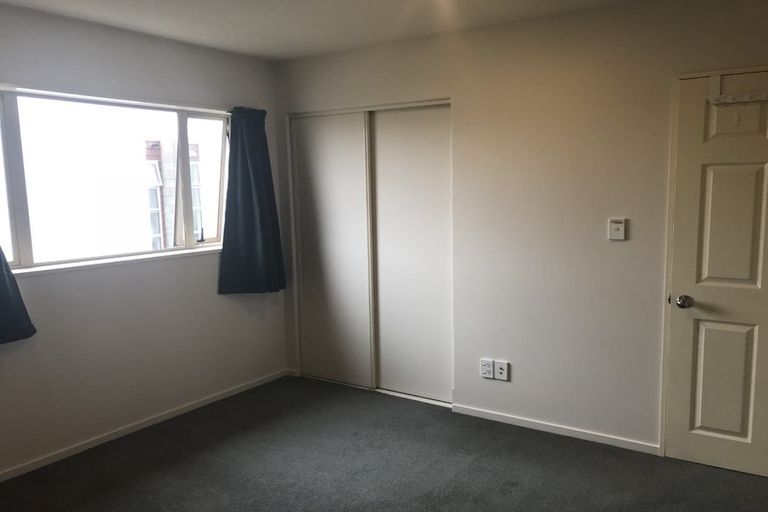 Photo of property in 42a Picton Avenue, Riccarton, Christchurch, 8011