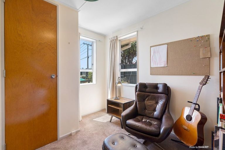 Photo of property in 7 Tukanae Street, Strathmore Park, Wellington, 6022