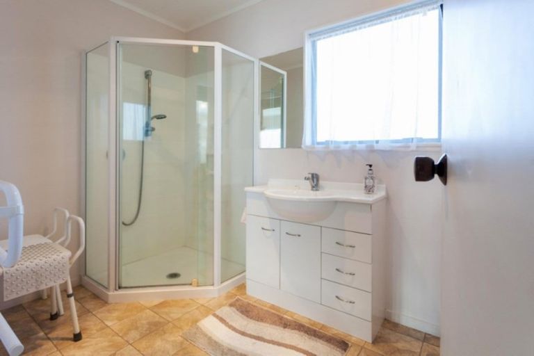 Photo of property in 103a Charleston Avenue, Whangamata, 3620