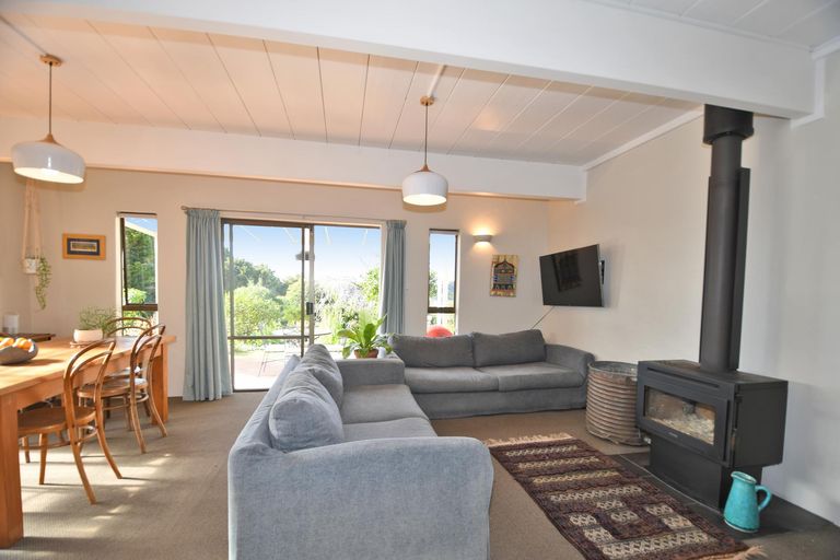 Photo of property in 15 View Road, Warkworth, 0910