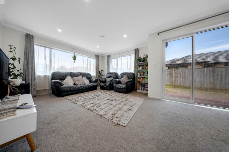 Photo of property in 28 Rainsford Road, Pukekohe, 2120