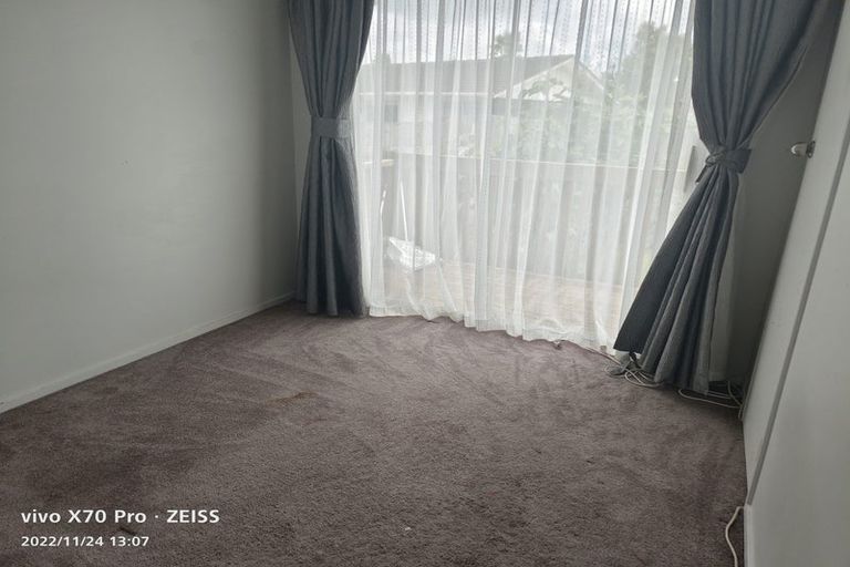 Photo of property in 108 Cascades Road, Pakuranga Heights, Auckland, 2010