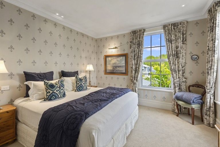 Photo of property in 38 Waiwetu Street, Fendalton, Christchurch, 8052