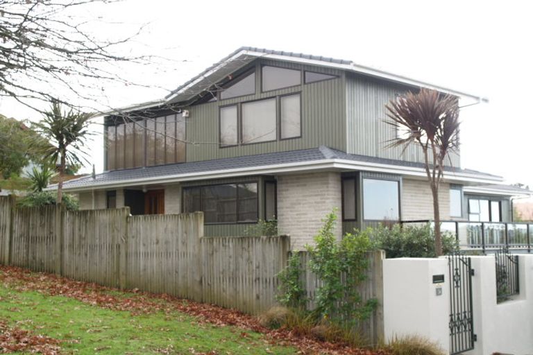 Photo of property in 34 Tainui Road, Cockle Bay, Auckland, 2014