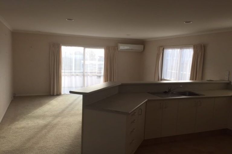 Photo of property in 6/28 Third Avenue, Tauranga, 3110