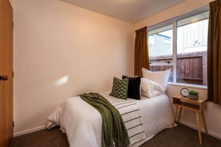 Photo of property in 1/5 Broadbent Street, Riccarton, Christchurch, 8041