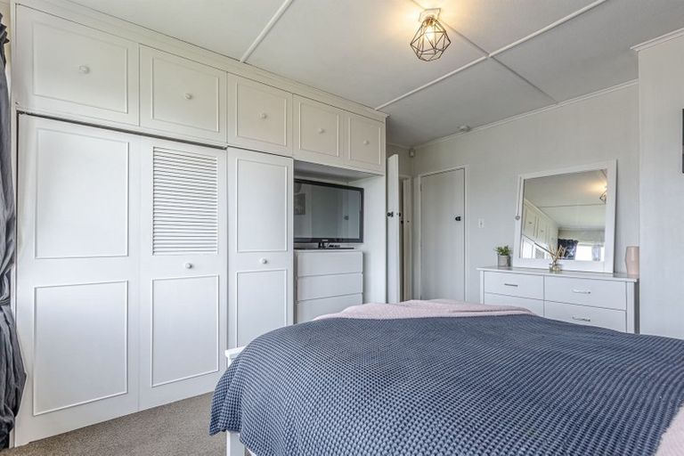 Photo of property in 34 Clyde Crescent, Roslyn, Palmerston North, 4414