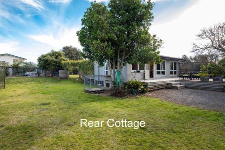Photo of property in 138 Beach Road, Haumoana, 4102