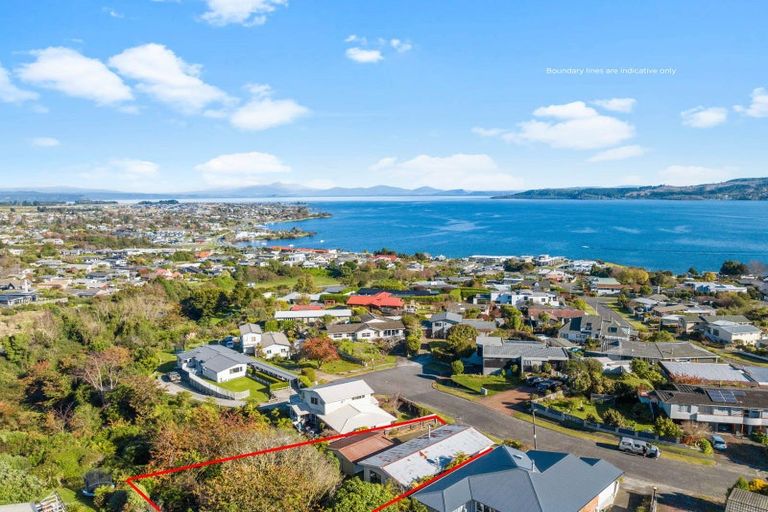 Photo of property in 13 Beachman Grove, Hilltop, Taupo, 3330