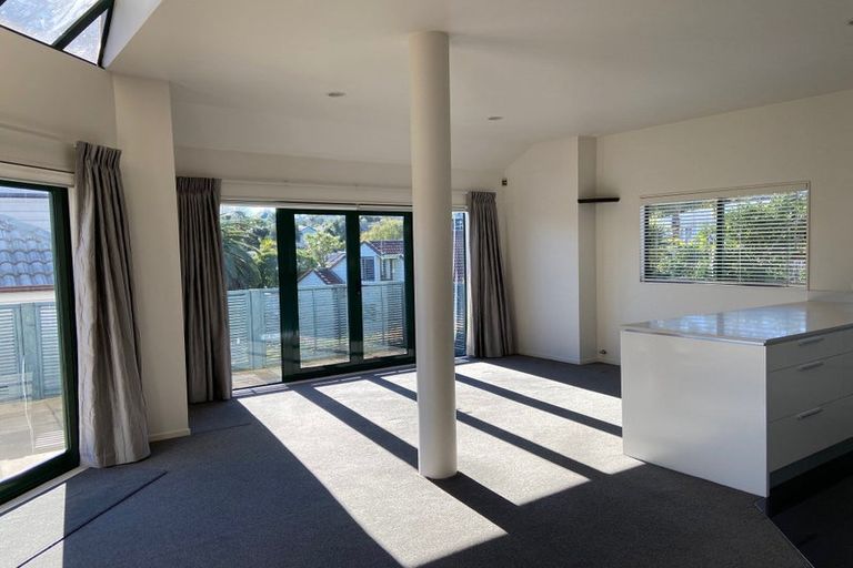 Photo of property in 1/17 Hart Road, Hauraki, Auckland, 0622