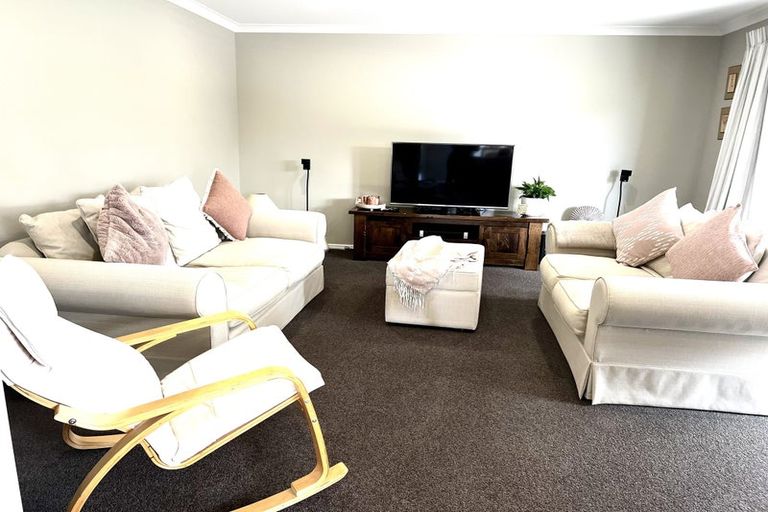 Photo of property in 24 Macphail Avenue, Rangiora, 7400