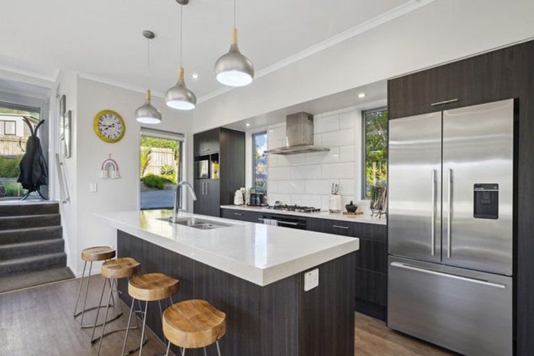 Photo of property in 1154a East Coast Road, Redvale, Auckland, 0794