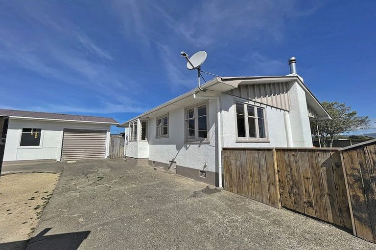 Photo of property in 142 Highbury Avenue, Highbury, Palmerston North, 4412